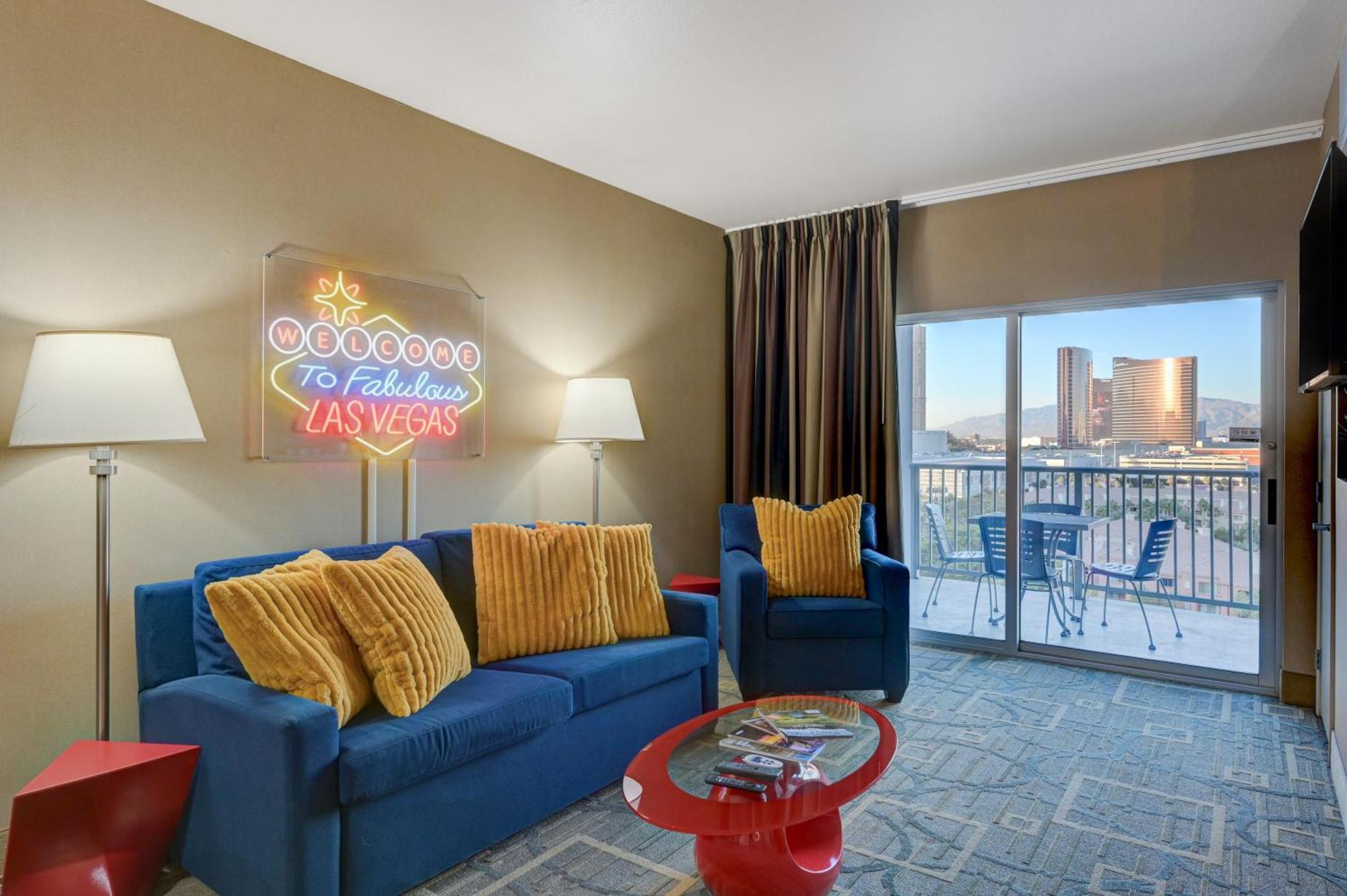 Premium Views! - 'fear And Loathing Style' - Sphere In Hd Aparthotel *